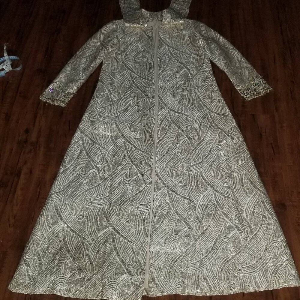 Vintage ivory coverup with gold embroidery